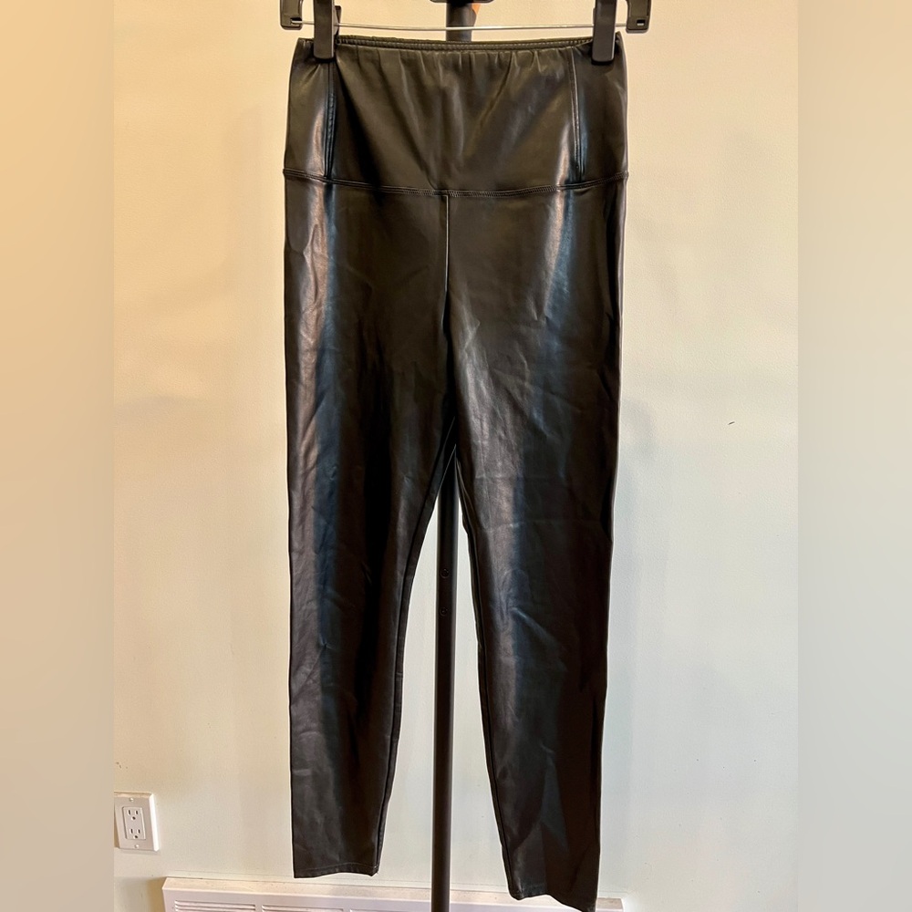 Wilfred Free Black Leggings NWOT